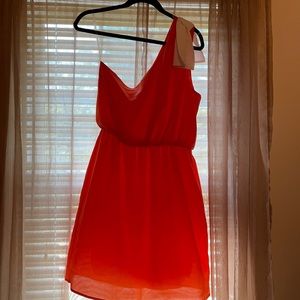 Boutique Pixie & Ivy mini orange w/white bow dress